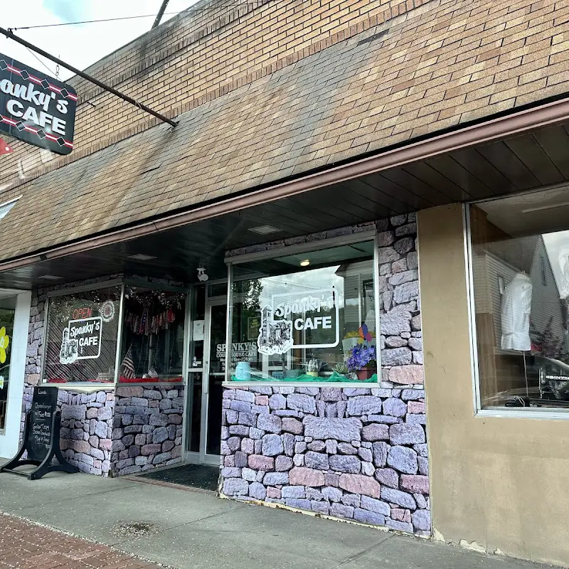 Spanky's Courthouse Cafe