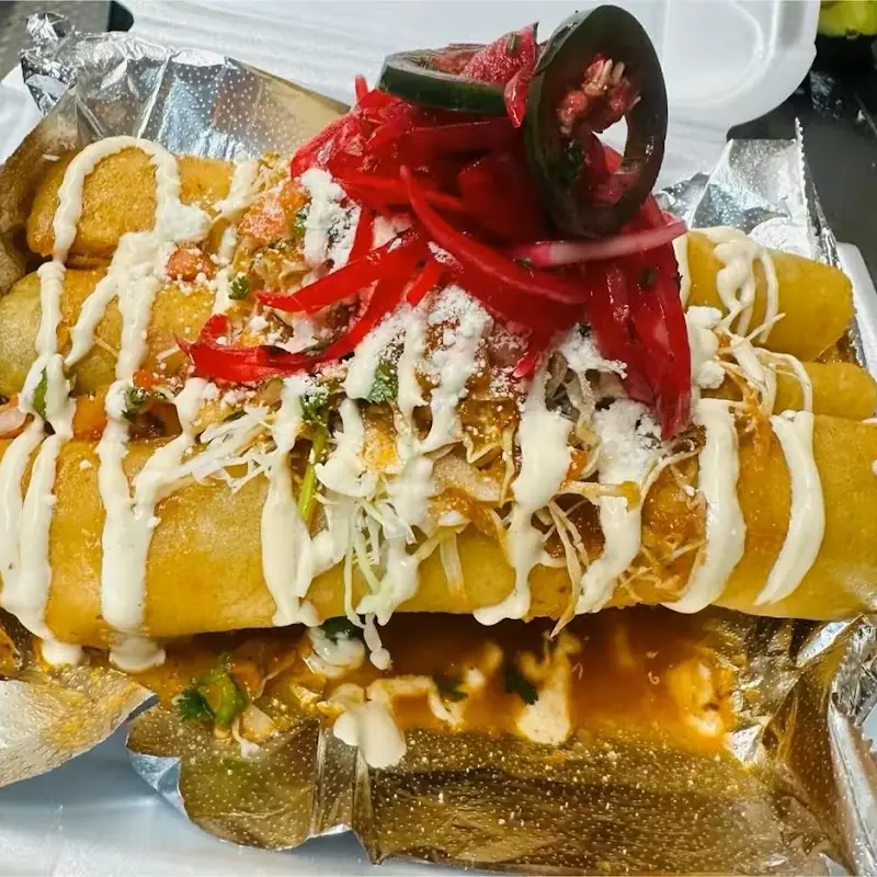 (Food truck) Lili "La Catrachita "