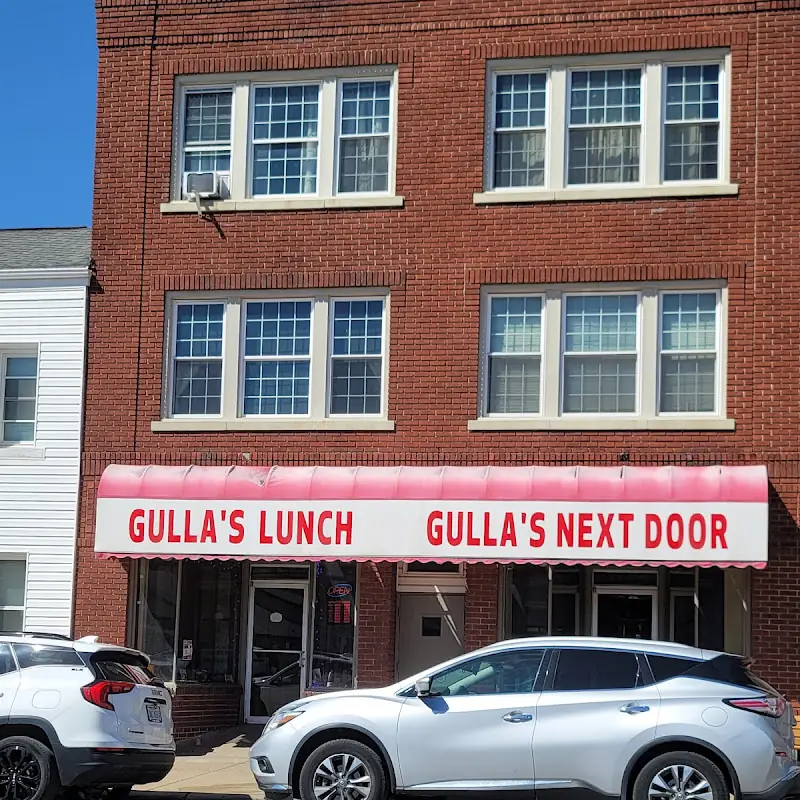 Gulla's Lunch