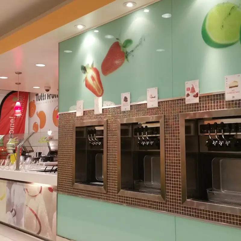 Tutti Frutti Frozen Yogurt