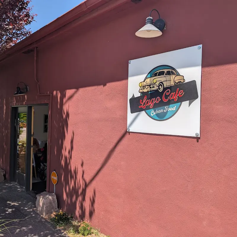 Lago Cafe