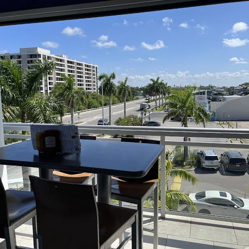 Daiquiri Deck South Siesta Key