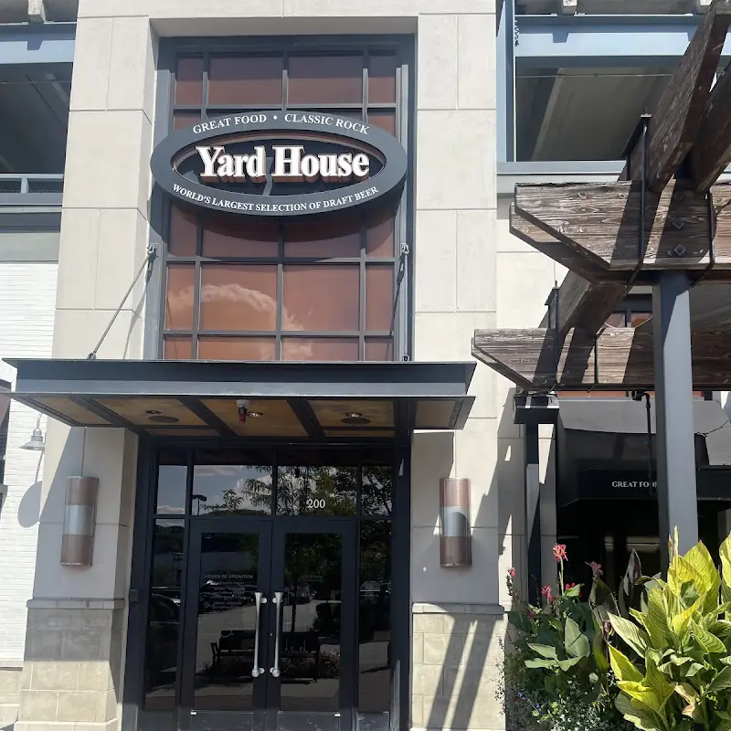Yard House