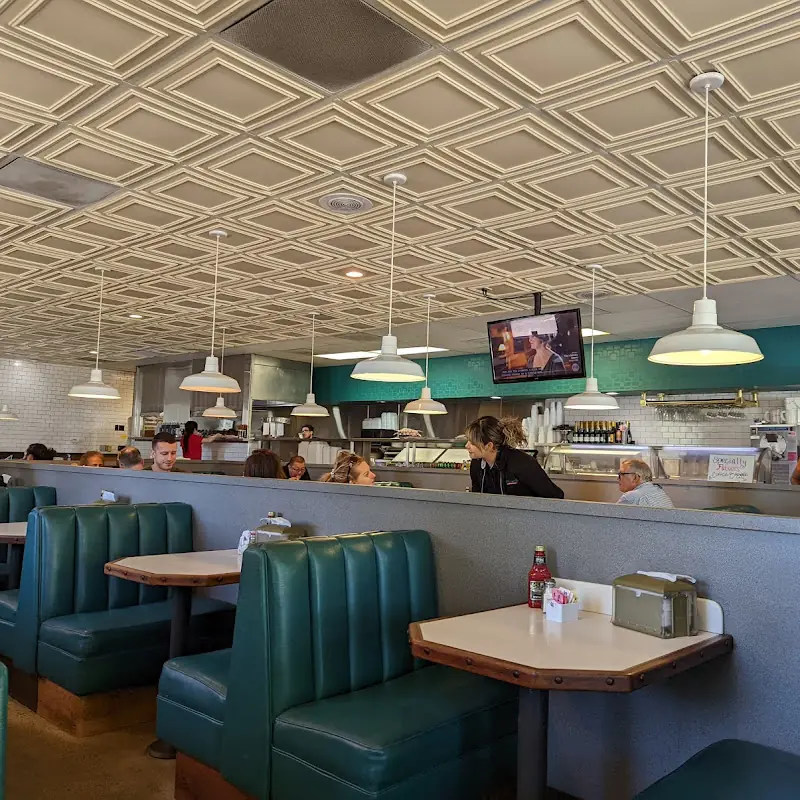 Velvet Grill & Creamery