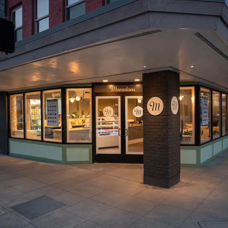 Macadons Cafe Renton