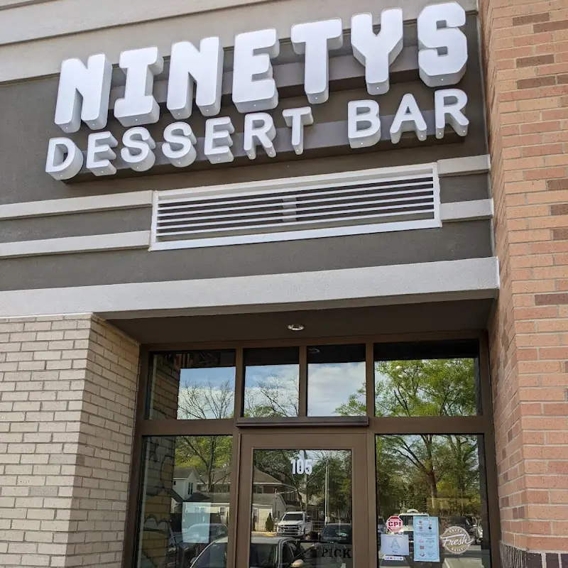 Ninety's Dessert Bar