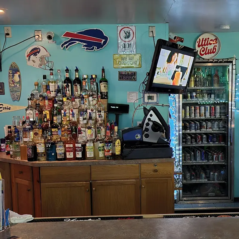 Paulette's Blue Collar Inn