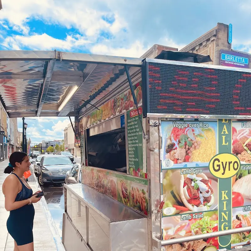 Tawakal Halal Mobile Food