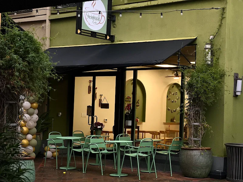 Shemroon Cafe