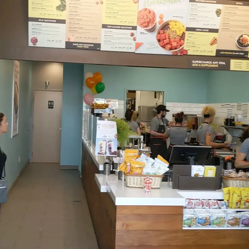 Robeks Fresh Juices & Smoothies