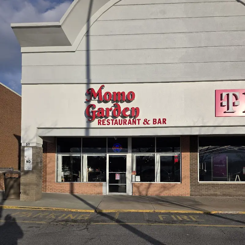 MOMO GARDEN