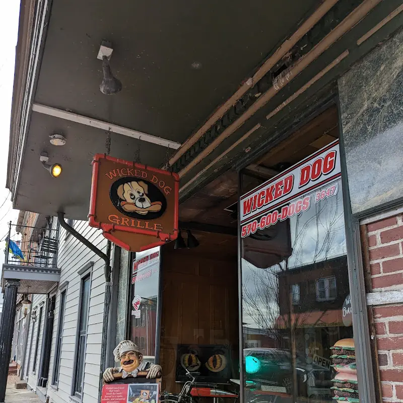 Wicked Dog Grille
