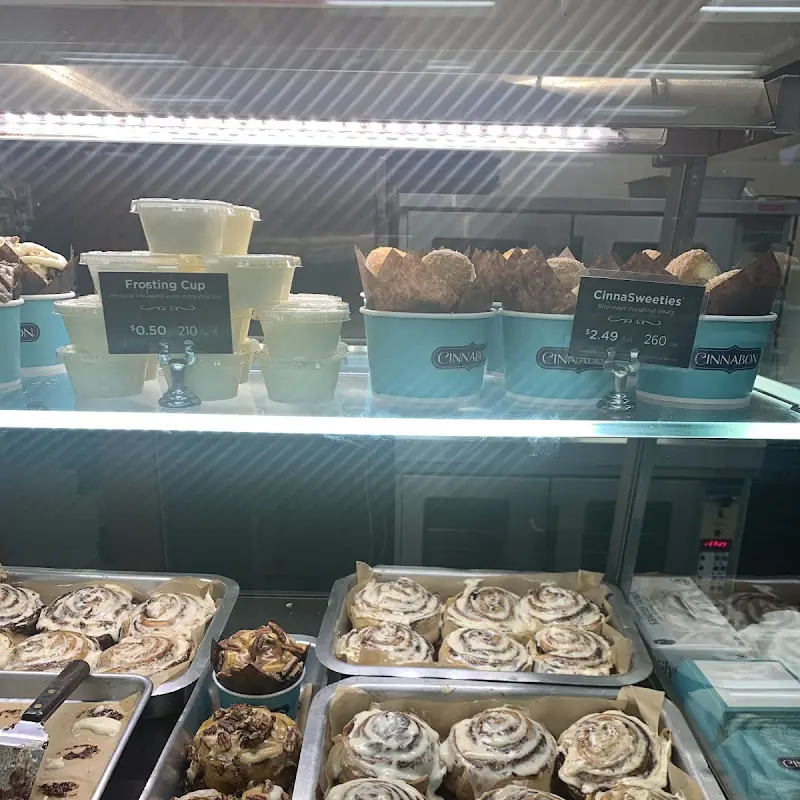 Cinnabon