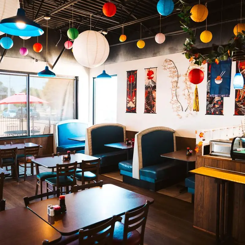 Hikari sushi and ramen