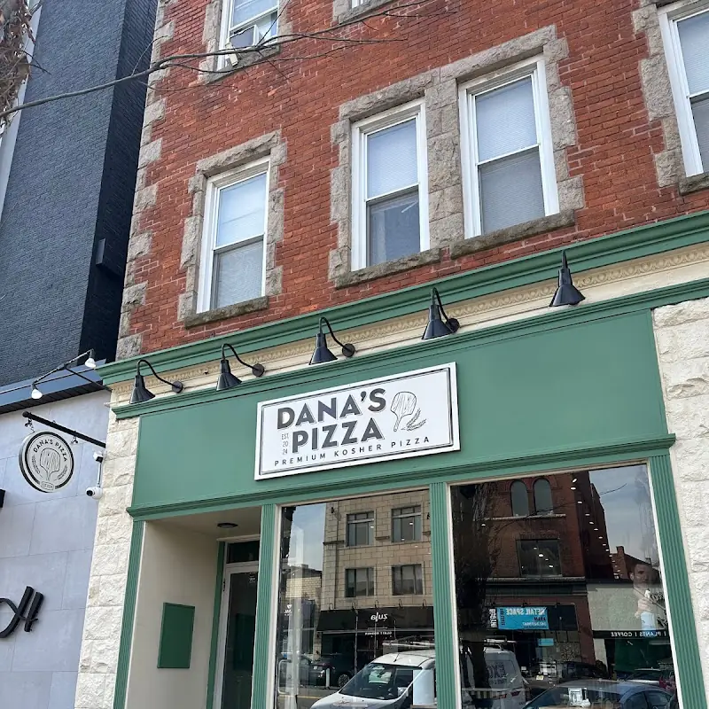Dana’s Pizza