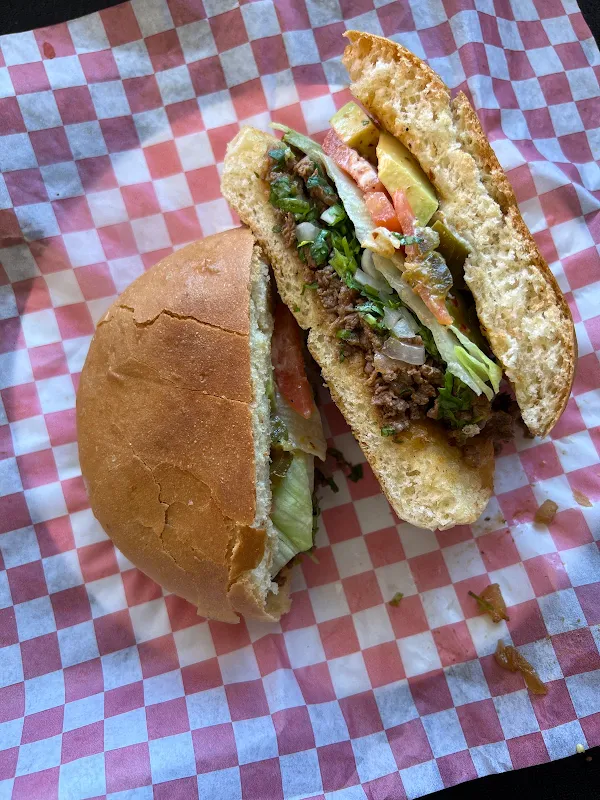 Taqueria Los 3 Amigos
