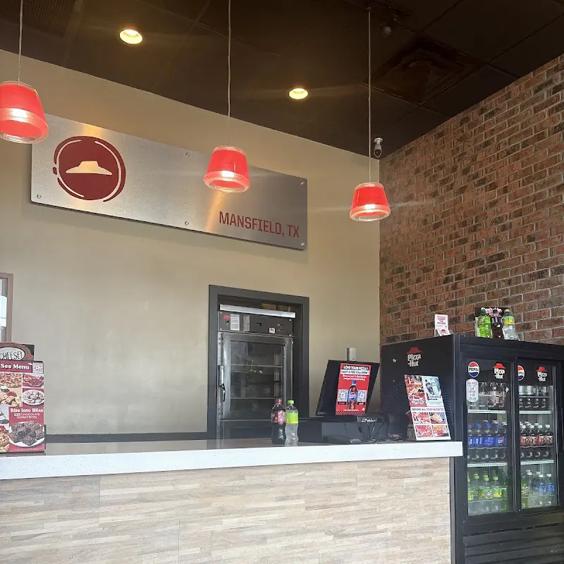 Pizza Hut