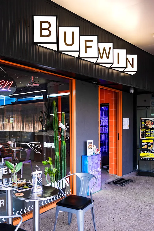 BUFWIN —chicken buffet & beer. Halal food