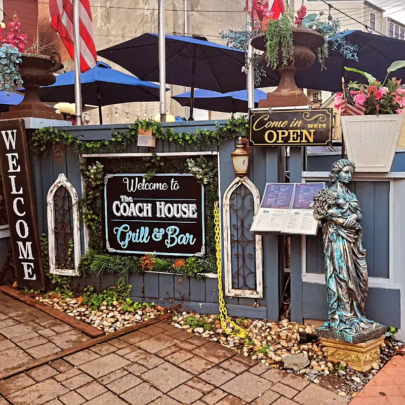 Coach House Bar & Grill