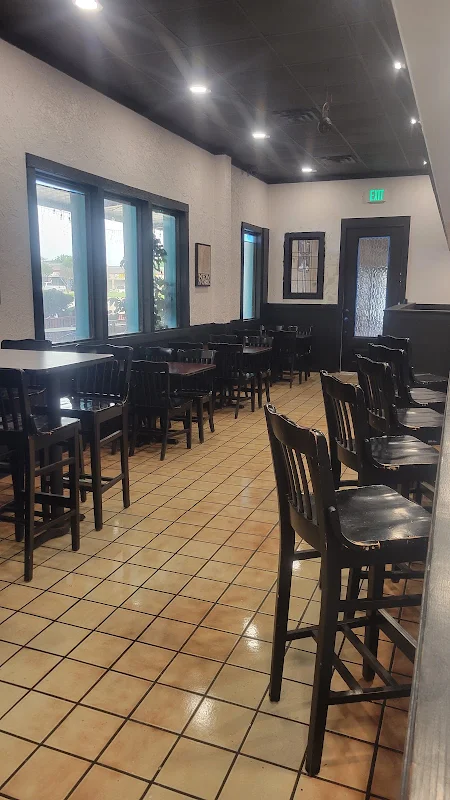 SALI'S ITALIAN BISTRO