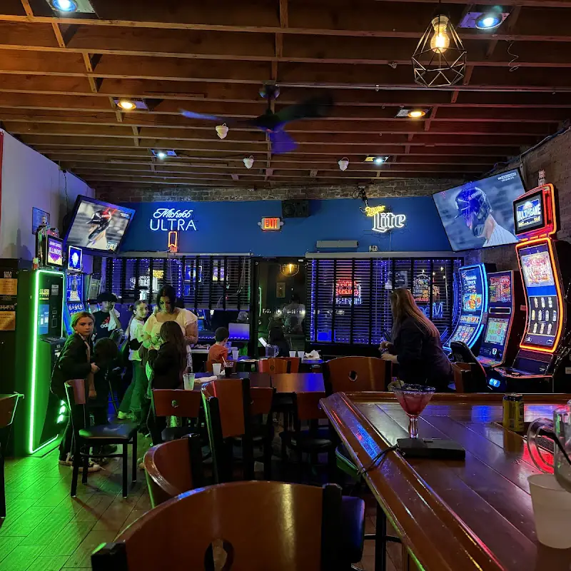 The Works Pizzeria & Tavern