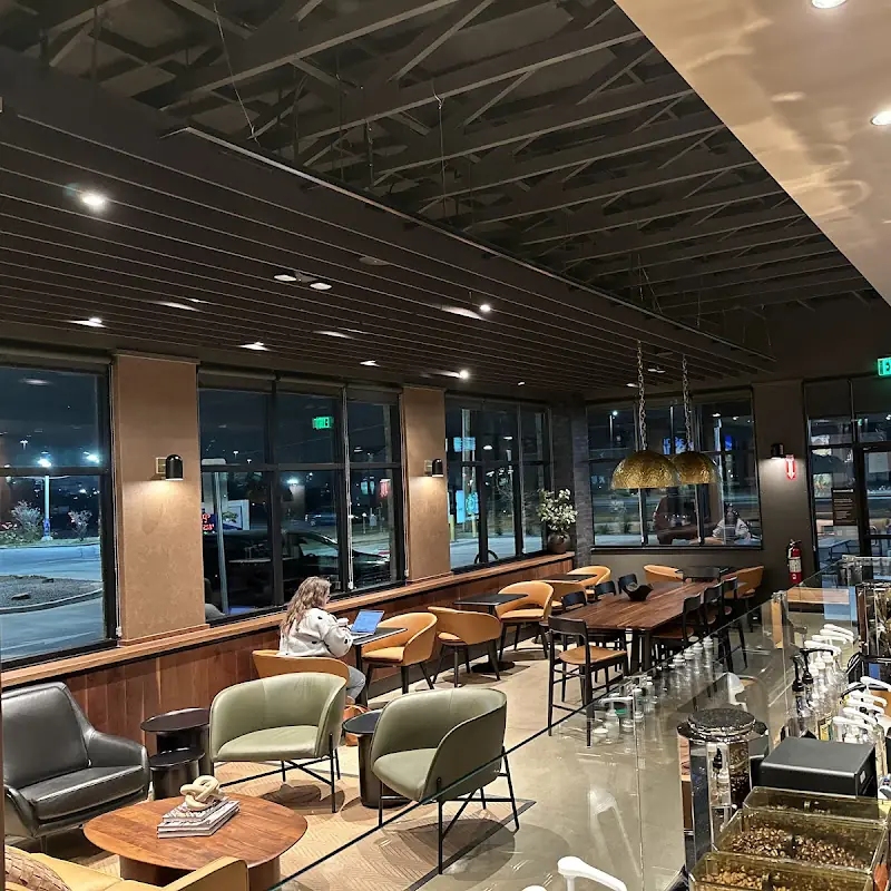 Starbucks Blvd 26