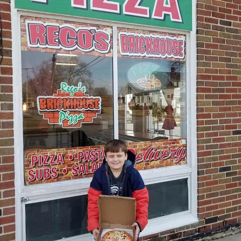 Rego's Brickhouse Pizza