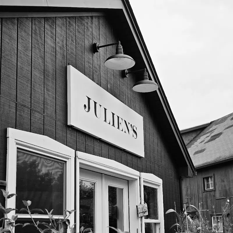 Julien's Farm Store