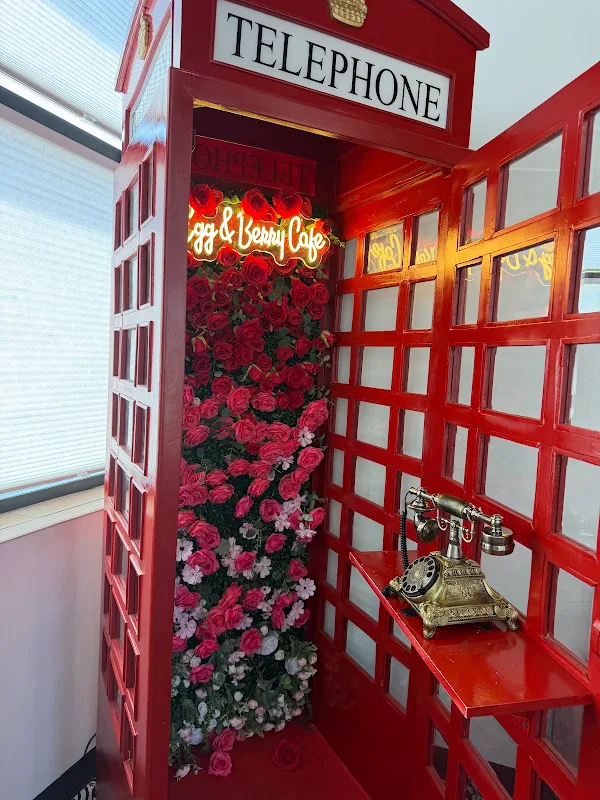 Egg & Berry Breakfast & Brunch Café
