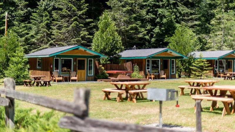 Stone Creek Lodge at Mt. Rainier