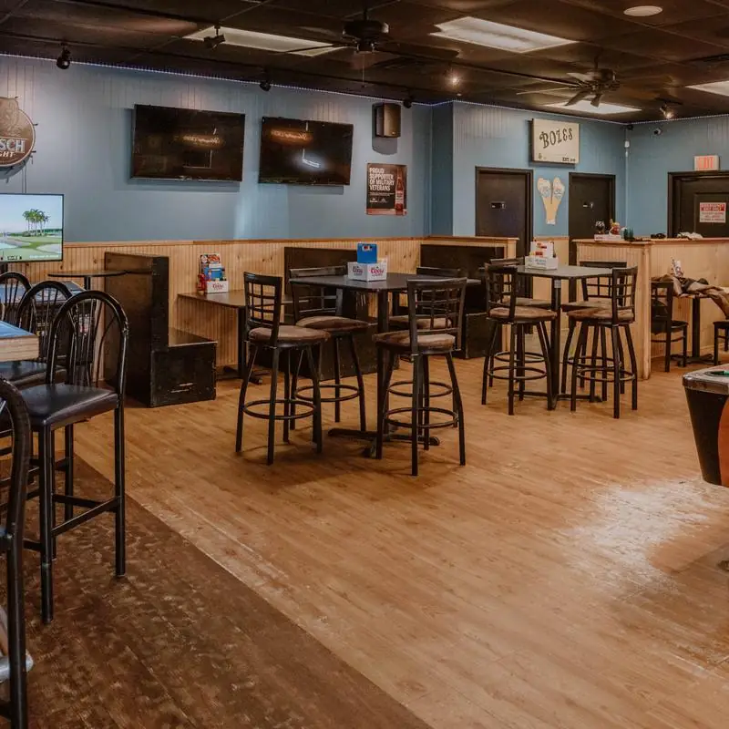 Boze's Restaurant and Bar