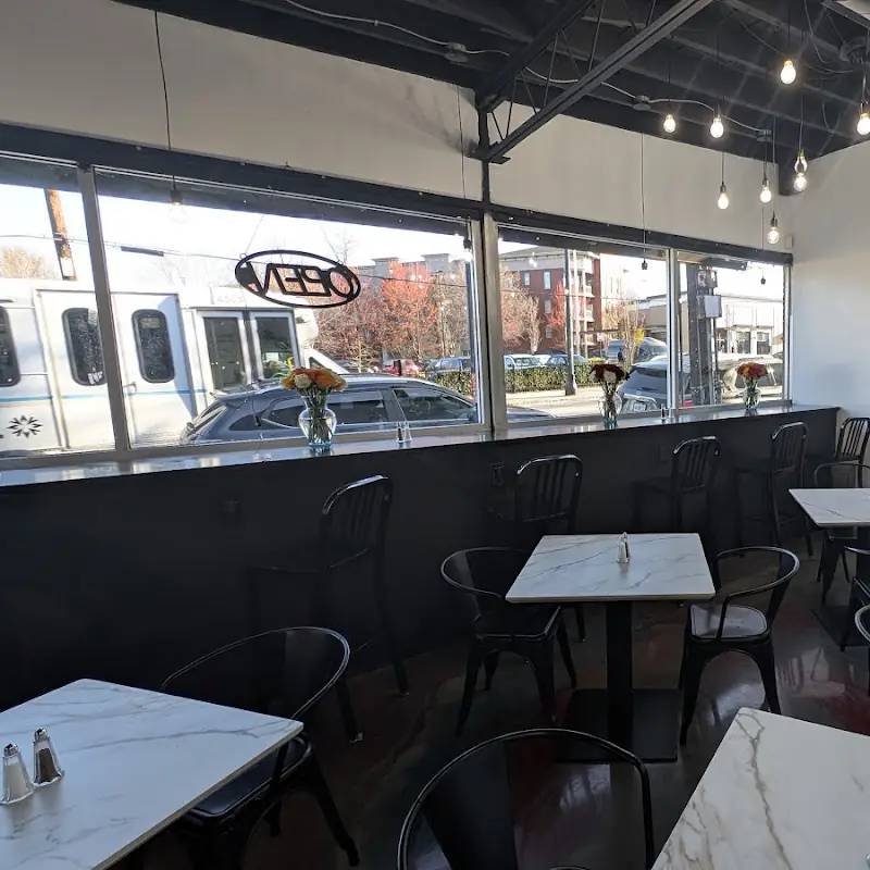 J.W. Honey’s Brunch and Juice Bar