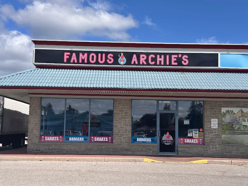 Famous Archie’s