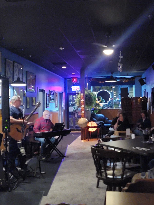 All Points Pub