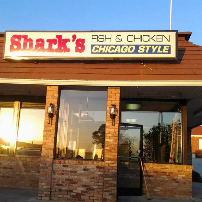 Shark's Fish & Chicken Chicago Style