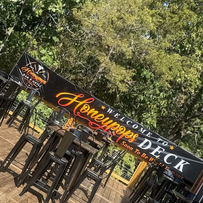 Honeypops Bar & Grill