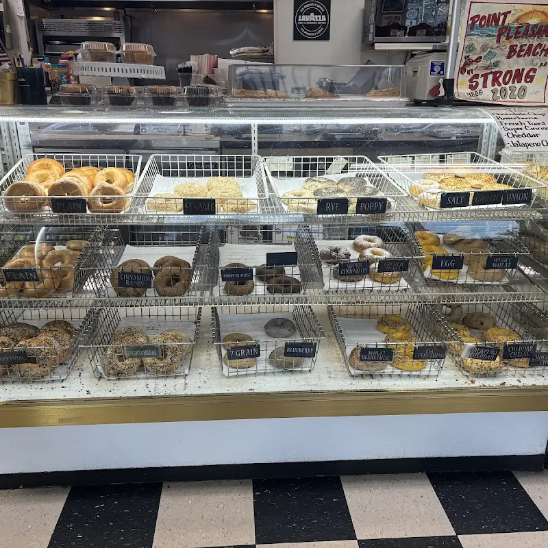 Beach Bagel Trattoria