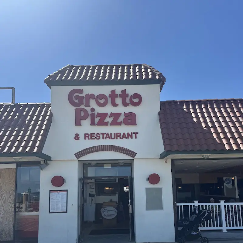 Grotto Pizza