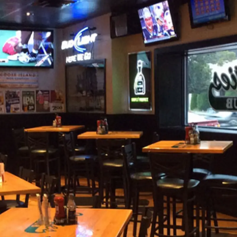 Scotties Pub