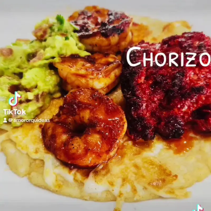 Tostada Ceviche Mixto camaron y pescado