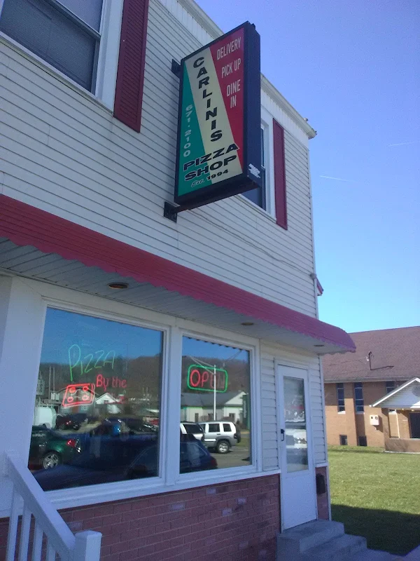 Carlinis Pizza Shop