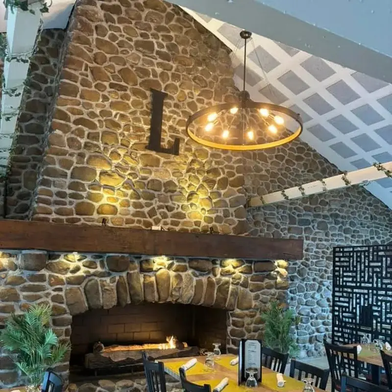 Apizza Abatè at The Lodge