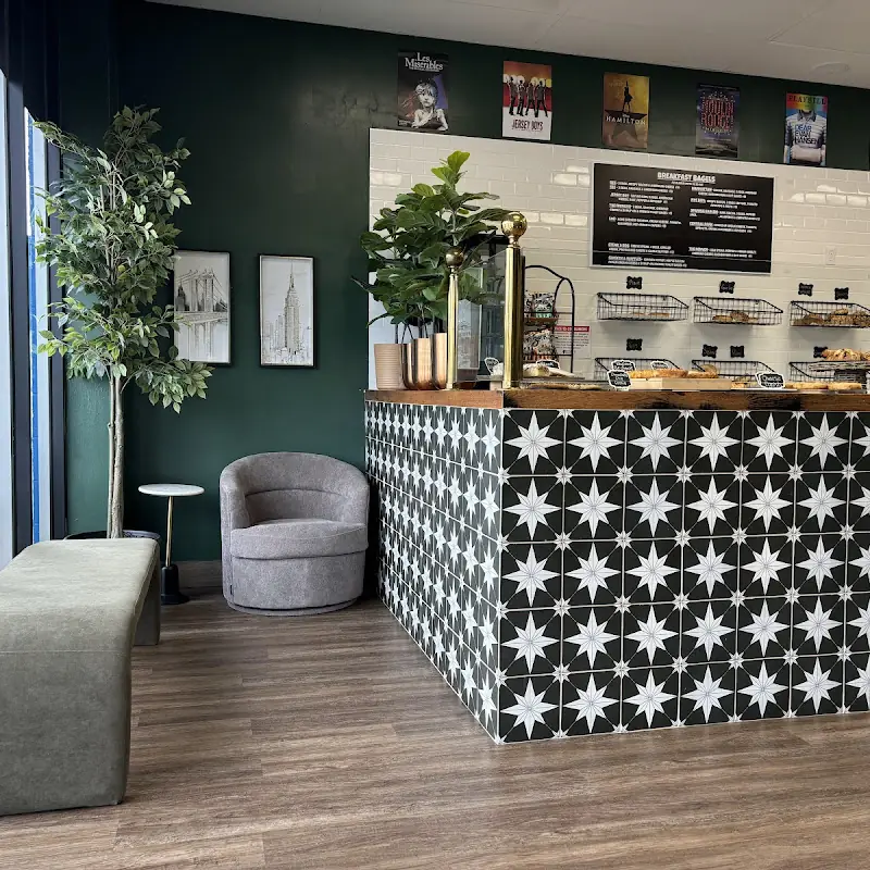 Broadway Bagel & Bakery