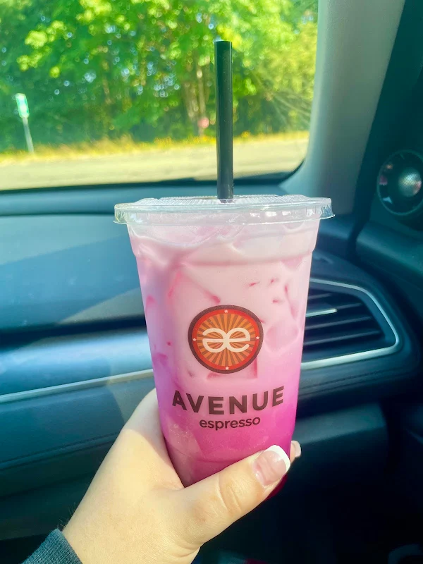 Avenue Espresso-Evergreen Park Dr