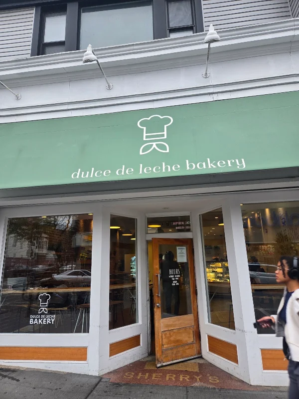 Dulce De Leche Bakery