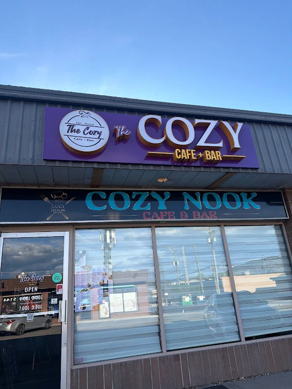 The Cozy Cafe + Bar, West Kelowna