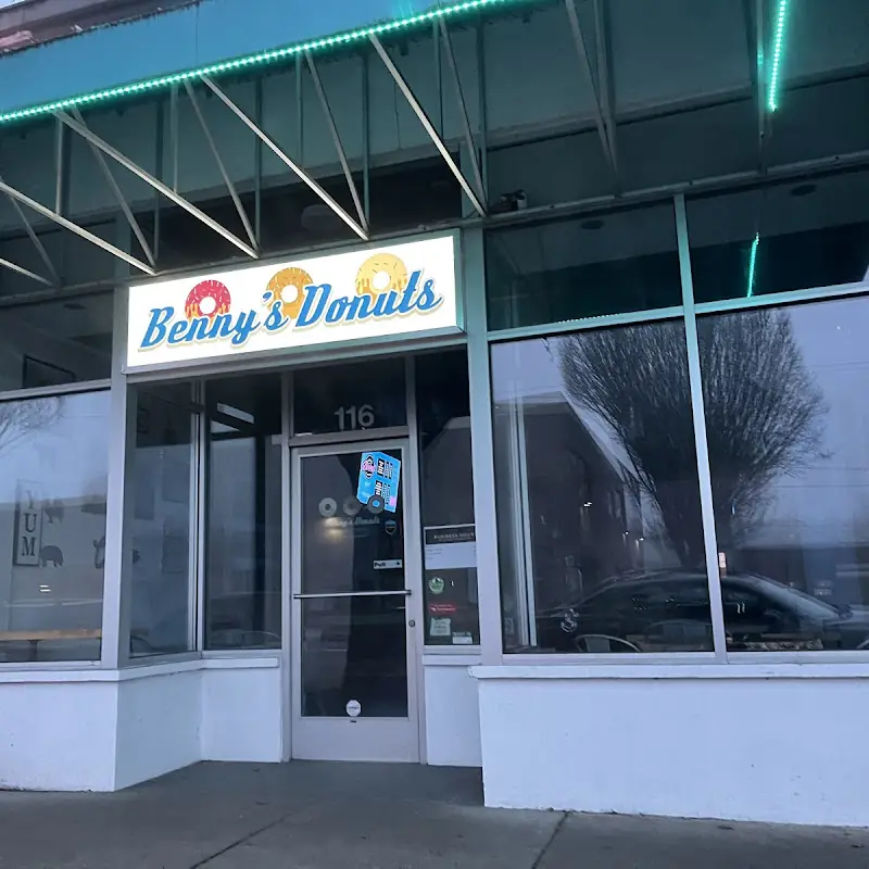 Benny's Donuts