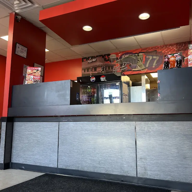 Pizza Hut