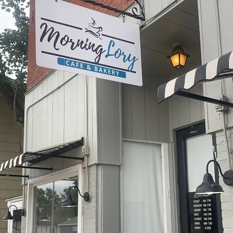 MorningLory Cafe & Bakery