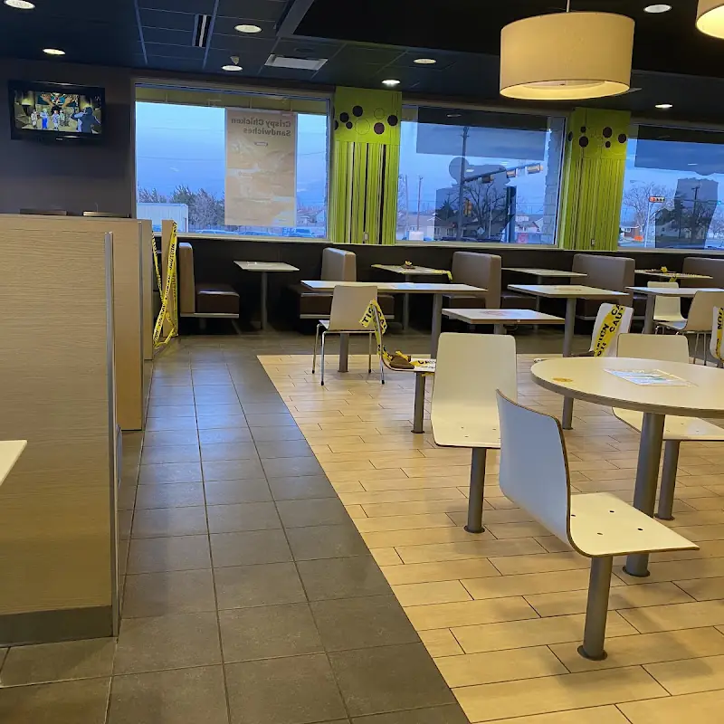 2 Cheeseburger Meal